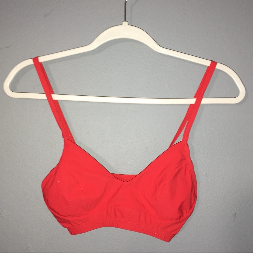3 x $12 / 🔺 COMMANDO red sports bralette, S/M — EUC